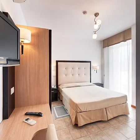 Bahia Hotell 4*