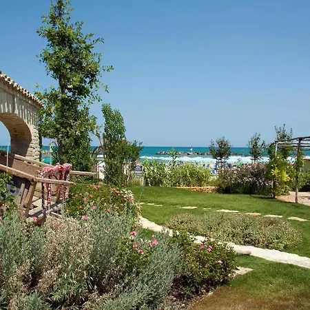 Bahia فندق سان بنيديتّو ديل ترونتو